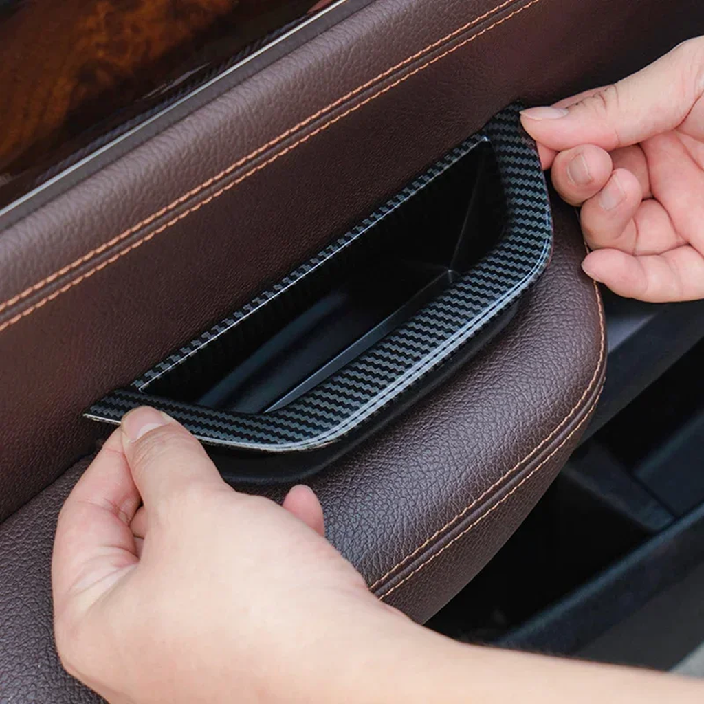 Innen-Türgriff Blende passend für BMW X3 / X4 F25 F26 – Einbau am Fahrzeug