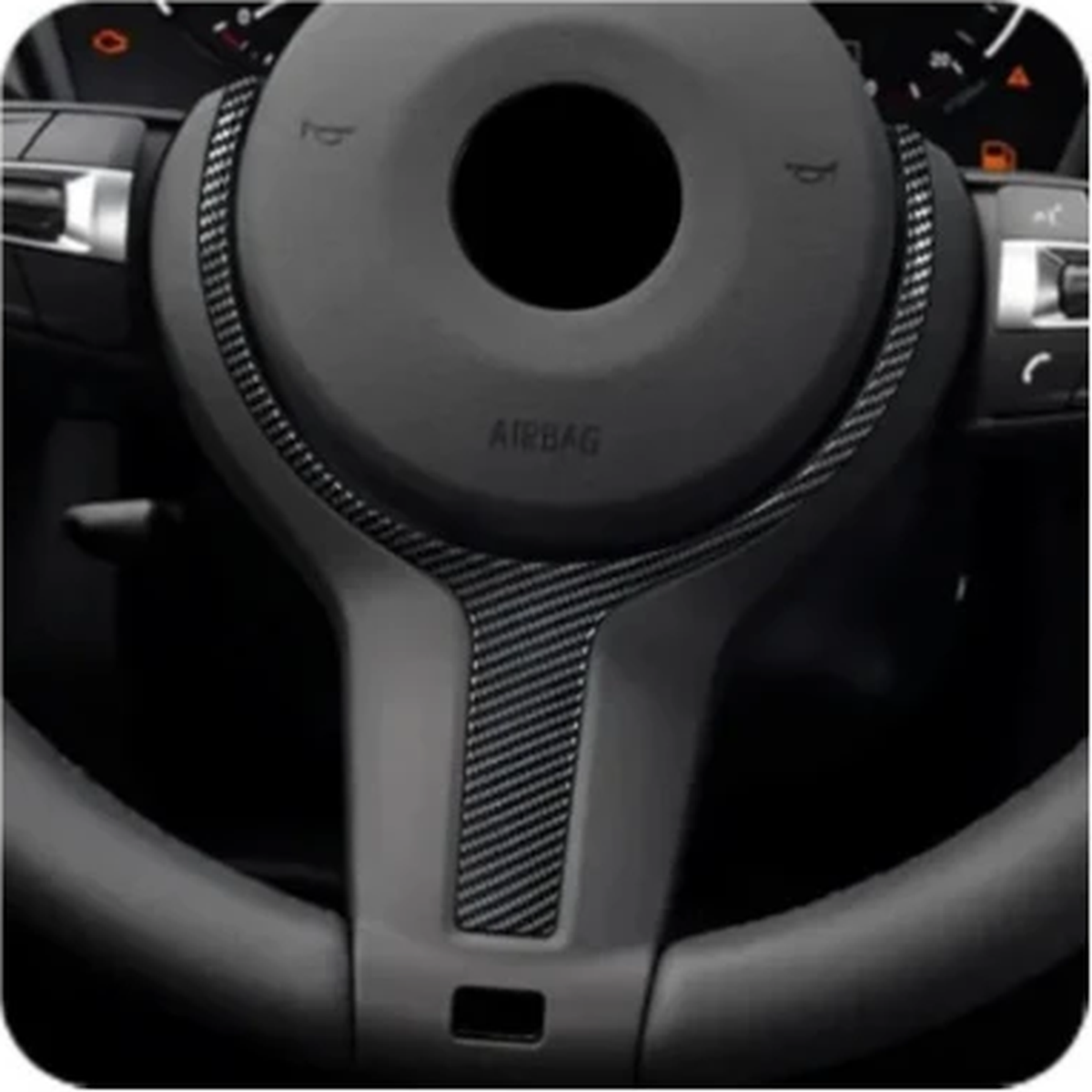 Lenkrad Zierblende M-Sport passend für BMW 1er / 2er / 3er / 4er / 5er / X5 / X6 F06 F10 F12 F13 – Einbau am Fahrzeug 4